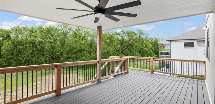 Homes for Sale in Smithville, MO 64089 | 711  Apache Court