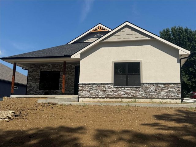 Homes for Sale in Excelsior Springs, MO 64024 | 397  Leslie Lane