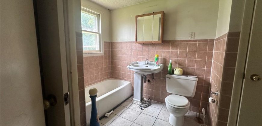 Homes for Sale in Excelsior Springs, MO 64024 | 218 S Kent Street