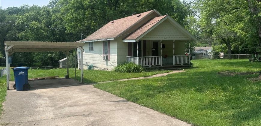 Homes for Sale in Excelsior Springs, MO 64024 | 218 S Kent Street