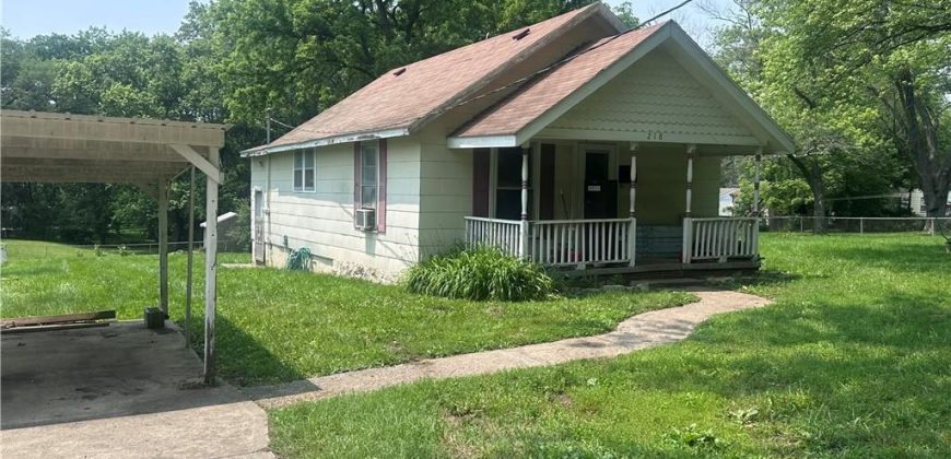 Homes for Sale in Excelsior Springs, MO 64024 | 218 S Kent Street
