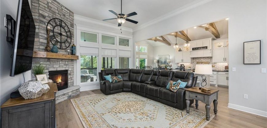 Homes for Sale in Parkville, MO 64152 | 14814  Thousand Oaks Place