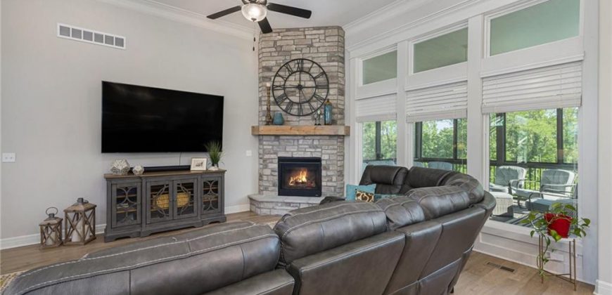 Homes for Sale in Parkville, MO 64152 | 14814  Thousand Oaks Place
