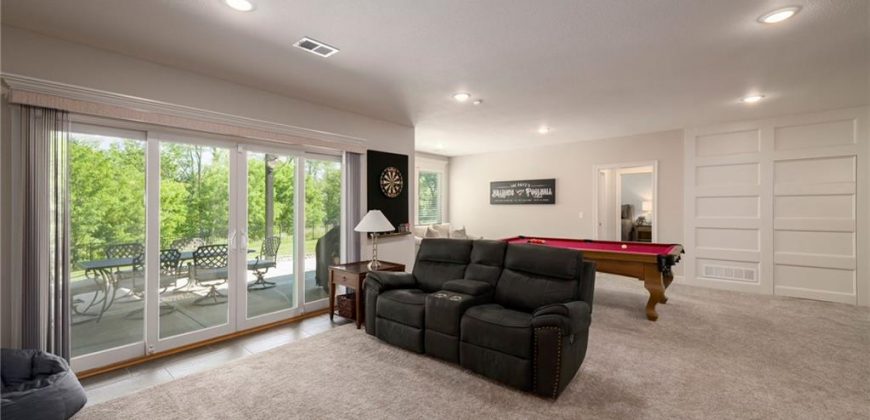 Homes for Sale in Parkville, MO 64152 | 14814  Thousand Oaks Place