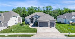 Homes for Sale in Parkville, MO 64152 | 14814  Thousand Oaks Place