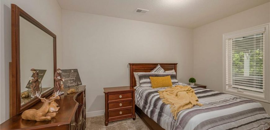 Homes for Sale in Parkville, MO 64152 | 14814  Thousand Oaks Place