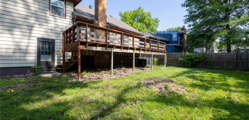 Homes for Sale in Kansas City, MO 64118 | 7207 N Woodland Avenue