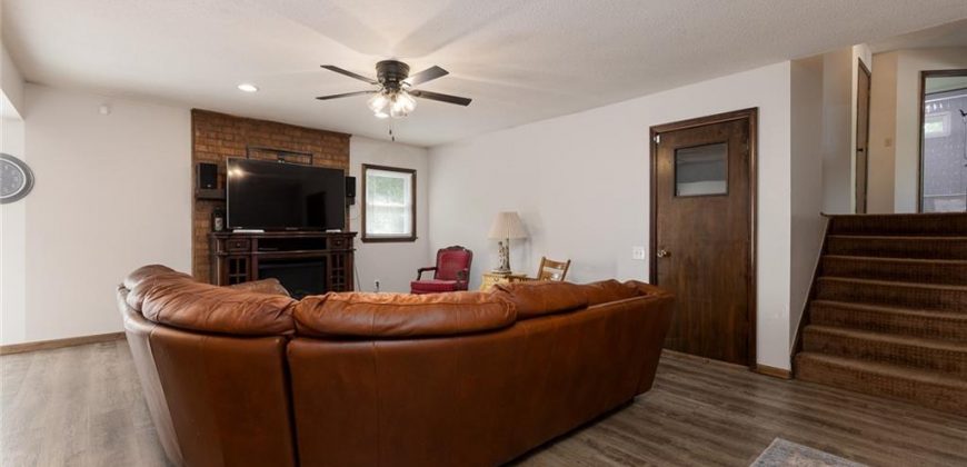 Homes for Sale in Kansas City, MO 64118 | 7207 N Woodland Avenue