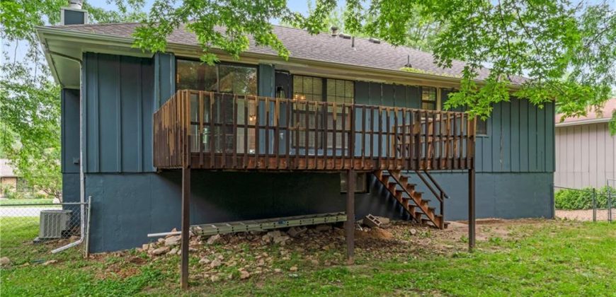 Homes for Sale in Parkville, MO 64152 | 10003 NW 71ST Street