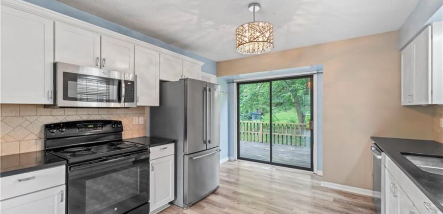 Homes for Sale in Parkville, MO 64152 | 10003 NW 71ST Street