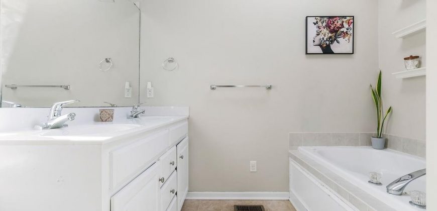 Homes for Sale in Liberty, MO 64068 | 1311  Honeysuckle Court