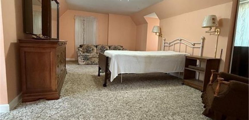 Homes for Sale in Kansas City, MO 64118 | 901 NW 79th Street