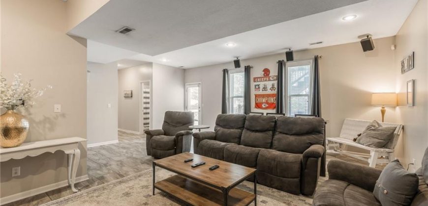 Homes for Sale in Kansas City, MO 64157 | 8103 NE 111TH Terrace