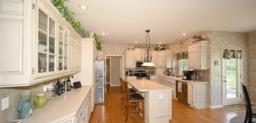 Homes for Sale in Kansas City, MO 64154 | 5619 NW 108TH Terrace
