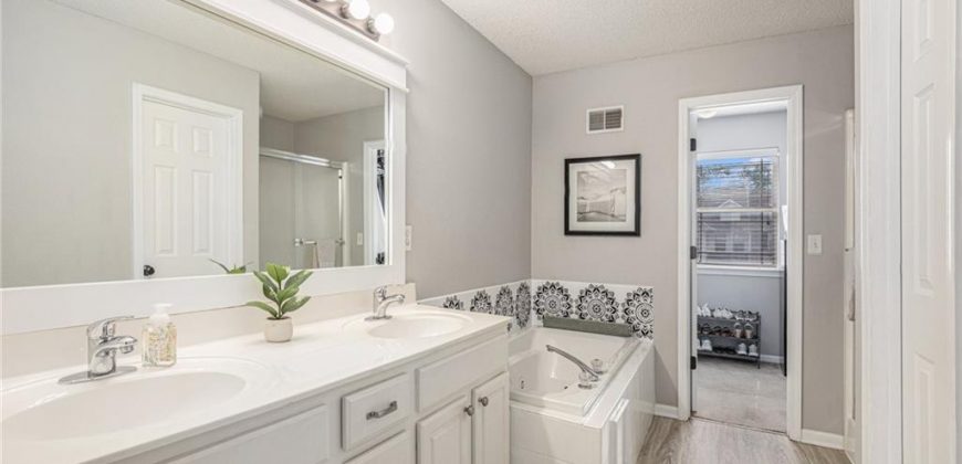 Homes for Sale in Kansas City, MO 64155 | 9583 N Main Street