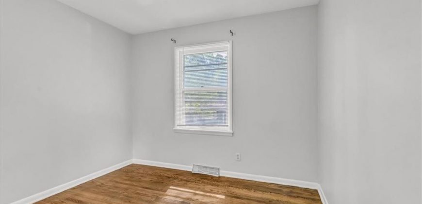 Homes for Sale in Liberty, MO 64068 | 425  Maple Street