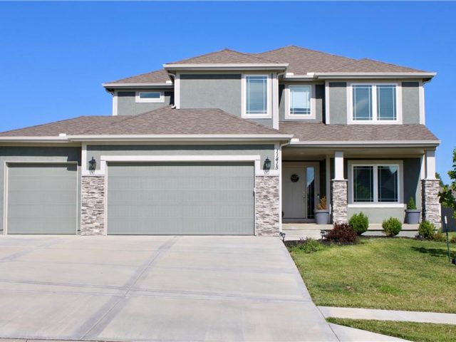 Homes for Sale in Kearney, MO 64060 | 11415  Orchard Drive