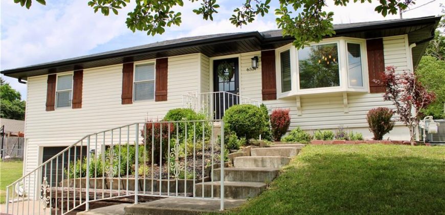 Homes for Sale in Kansas City, MO 64119 | 6314 NE Pleasant Valley Road