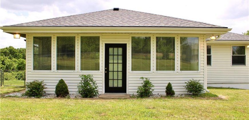 Homes for Sale in Kansas City, MO 64119 | 6314 NE Pleasant Valley Road