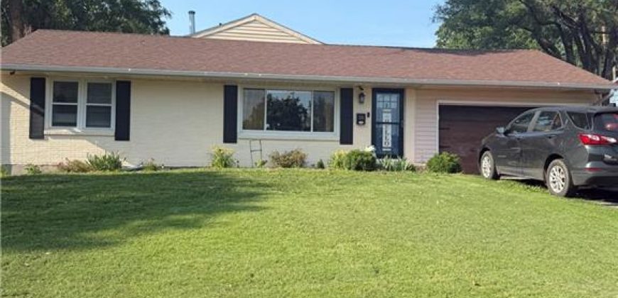 Homes for Sale in Gladstone, MO 64118 | 202 NW 65th Street