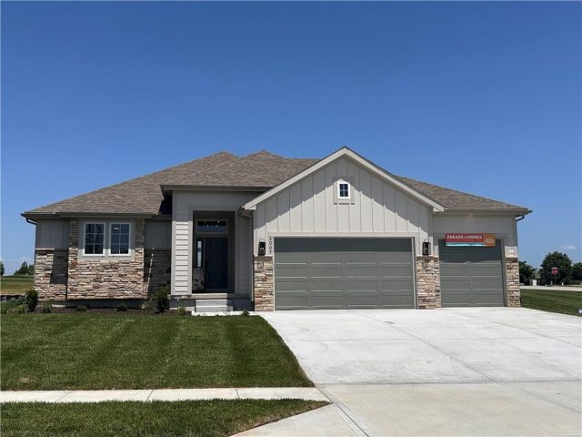 Homes for Sale in Kearney, MO 64060 | 2007  Foxtail Point