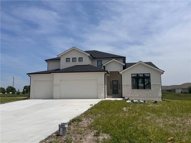 Homes for Sale in Kearney, MO 64060 | 2003  Foxtail Point