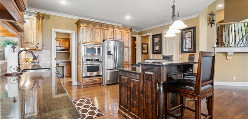 Homes for Sale in Kansas City, MO 64155 | 10233 N Prospect Avenue