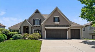 Homes for Sale in Kansas City, MO 64155 | 10233 N Prospect Avenue