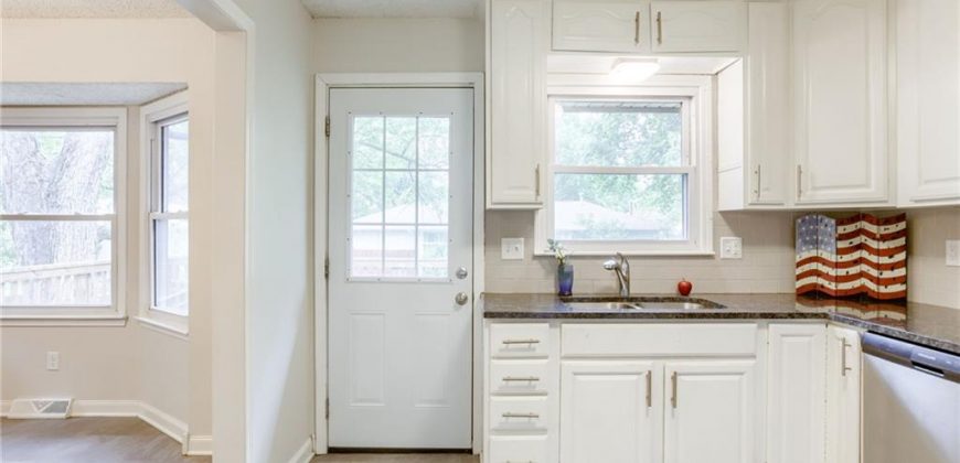 Homes for Sale in Kearney, MO 64060 | 302 E 11th Street