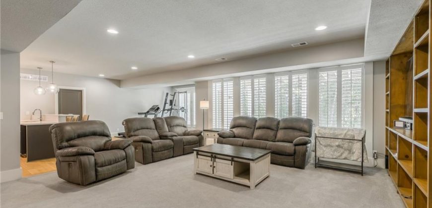 Homes for Sale in Kansas City, MO 64151 | 5827 N Lucerne Avenue