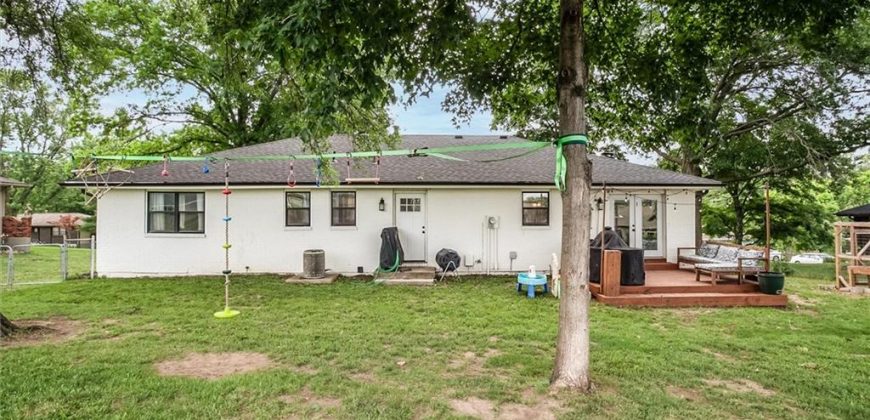 Homes for Sale in Kansas City, MO 64154 | 8722 N Edison Avenue
