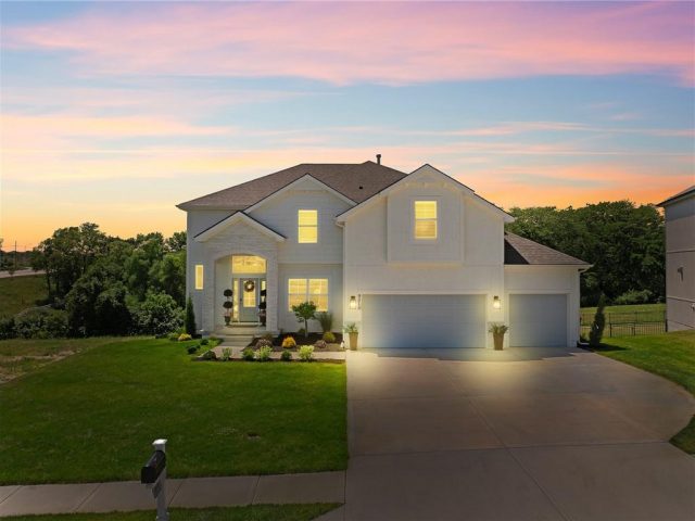 Homes for Sale in Kansas City, MO 64156 | 9010 N Denver Avenue