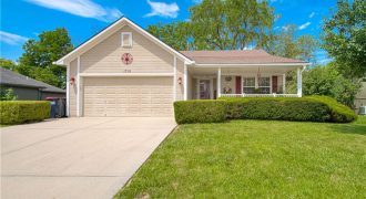Homes for Sale in Kearney, MO 64060 | 1710  Kathleen Way