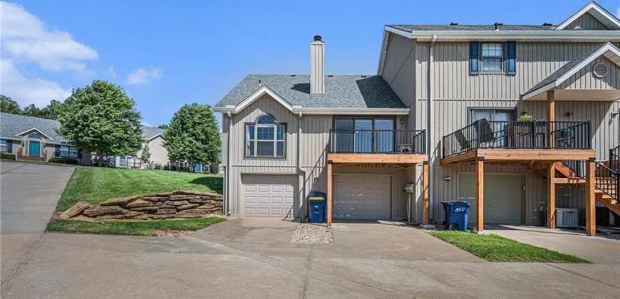 Homes for Sale in Smithville, MO 64089 | 113  Stonebridge Lane