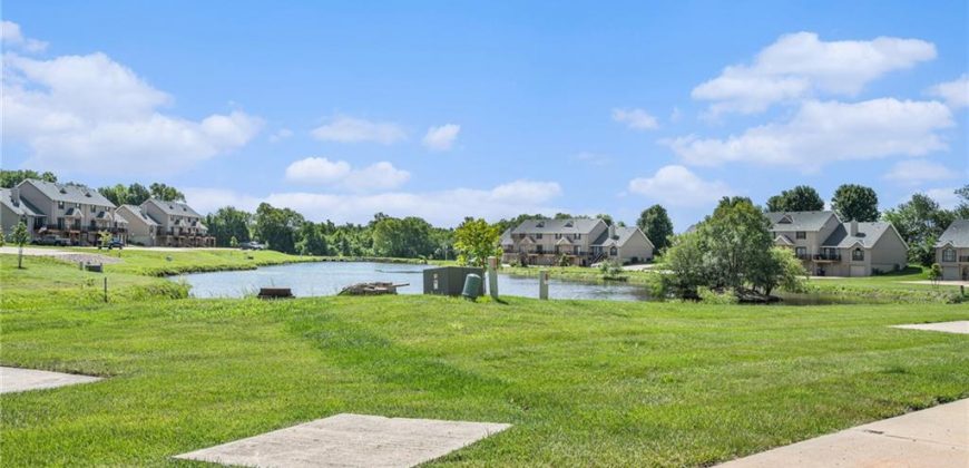 Homes for Sale in Smithville, MO 64089 | 113  Stonebridge Lane