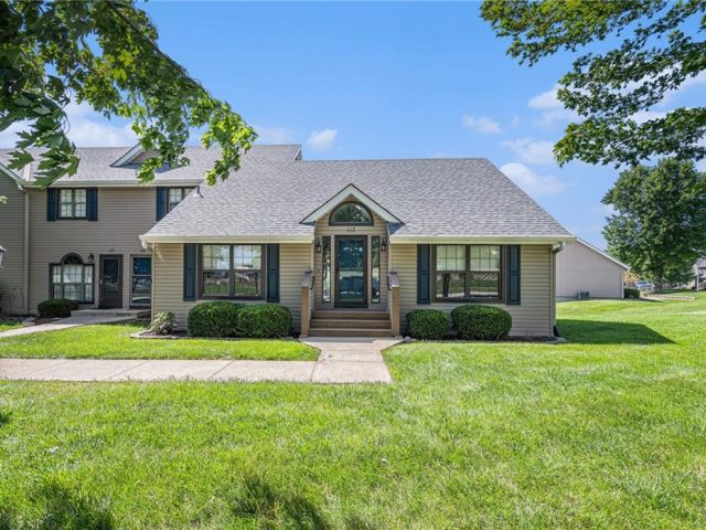Homes for Sale in Smithville, MO 64089 | 113  Stonebridge Lane