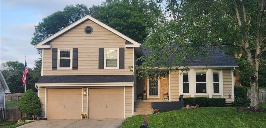 Homes for Sale in Liberty, MO 64068 | 1599  Ridgeway Drive