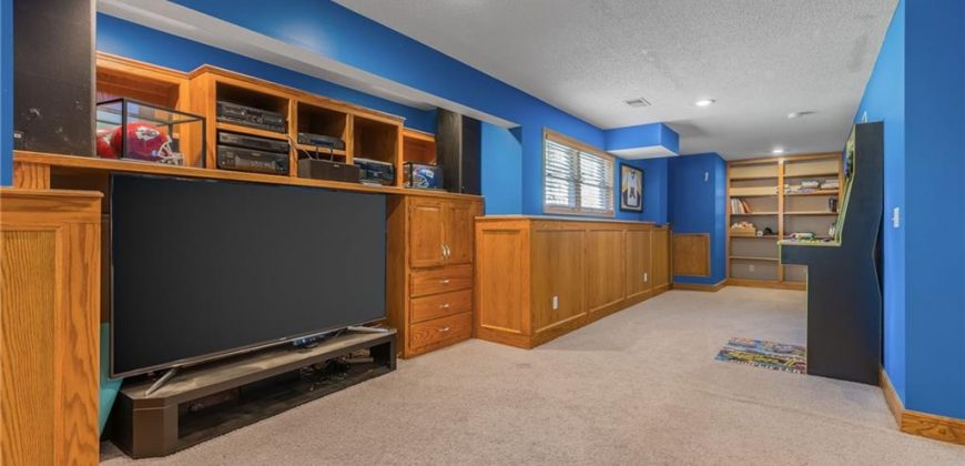 Homes for Sale in Kansas City, MO 64158 | 7428 N SMALLEY Avenue