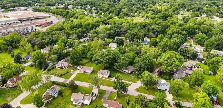 Homes for Sale in Kansas City, MO 64119 | 3021 NE 53rd Terrace