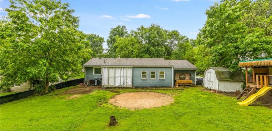 Homes for Sale in Gladstone, MO 64118 | 808 NE 62nd Street
