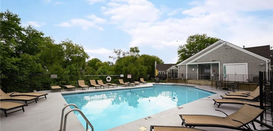 Homes for Sale in Kansas City, MO 64155 | 404 NE 96th Terrace