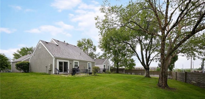 Homes for Sale in Kansas City, MO 64155 | 404 NE 96th Terrace