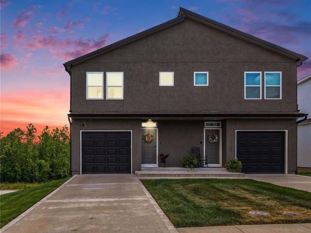 Homes for Sale in Kansas City, MO 64118 | 1201 NW 77th Street