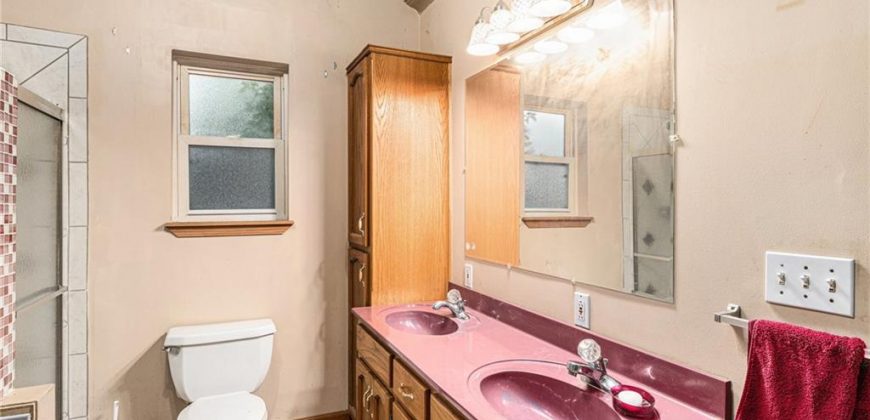 Homes for Sale in Liberty, MO 64068 | 430 N Main Street