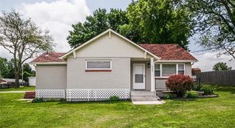 Homes for Sale in Kansas City, MO 64119 | 6005 NE 50TH Street