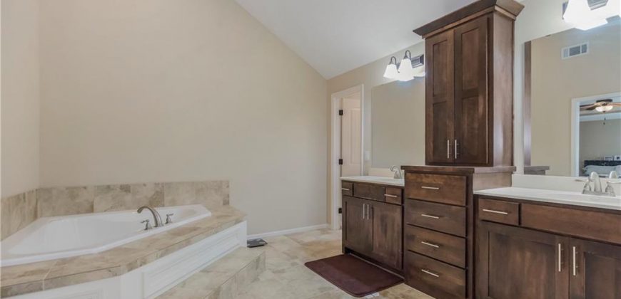 Homes for Sale in Kansas City, MO 64155 | 2224 NE 112th Street