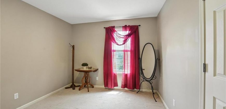 Homes for Sale in Kansas City, MO 64156 | 10318 N KENSINGTON Court