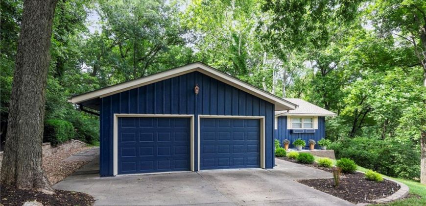 Homes for Sale in Liberty, MO 64068 | 1449  Woodland Drive