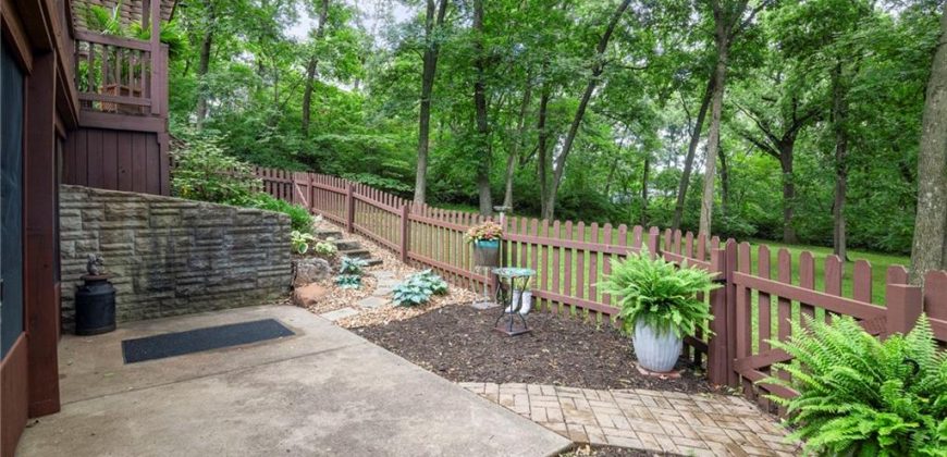 Homes for Sale in Liberty, MO 64068 | 1449  Woodland Drive