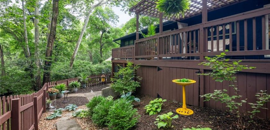 Homes for Sale in Liberty, MO 64068 | 1449  Woodland Drive